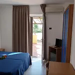 Hotel La Feluca Isca sullo Ionio