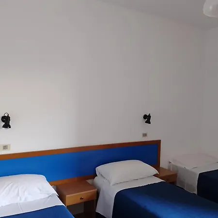 Hotel La Feluca 4*
