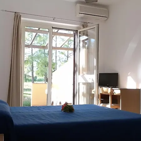 Hotel La Feluca Isca sullo Ionio