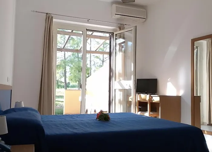 Hotel La Feluca Isca sullo Ionio