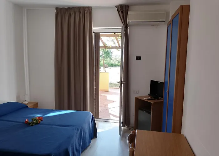 Hotel La Feluca Isca sullo Ionio