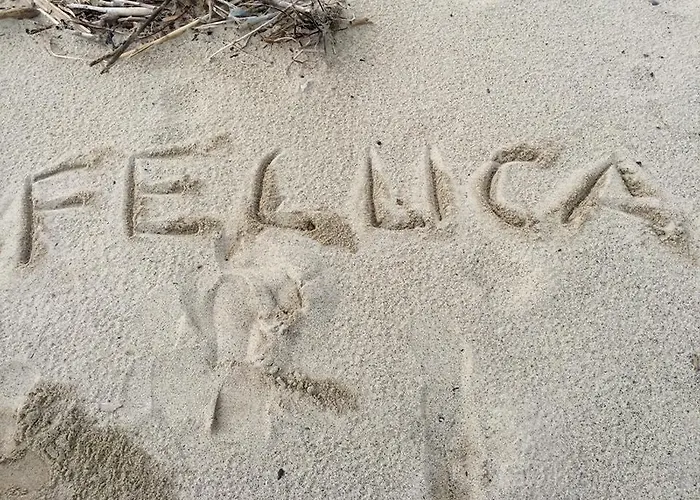 La Feluca Isca sullo Ionio